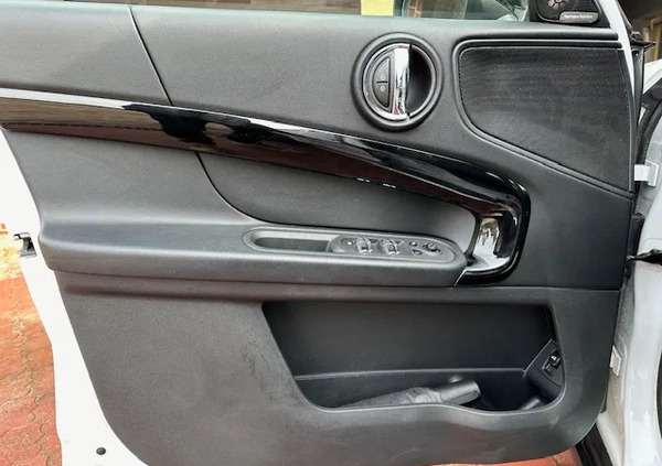 MINI Countryman cena 99950 przebieg: 59000, rok produkcji 2019 z Chełmża małe 254